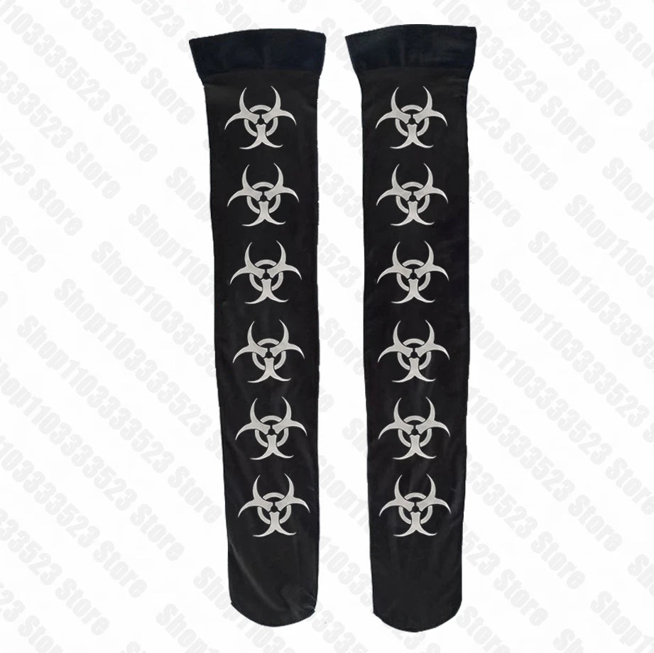 “Toxic” socks